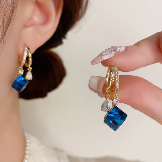 ✨Boucles d’Oreilles Bleues en Cristaux Artificiels