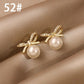 Boucle d'oreille perle classique française, élégante et simple